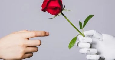 ميتا تطلق مساعدًا ذكيًا للتعارف على فيسبوك